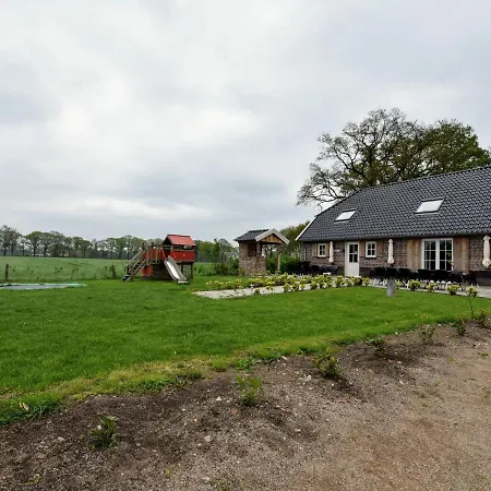 Splendid Holiday In Guelders With Garden *